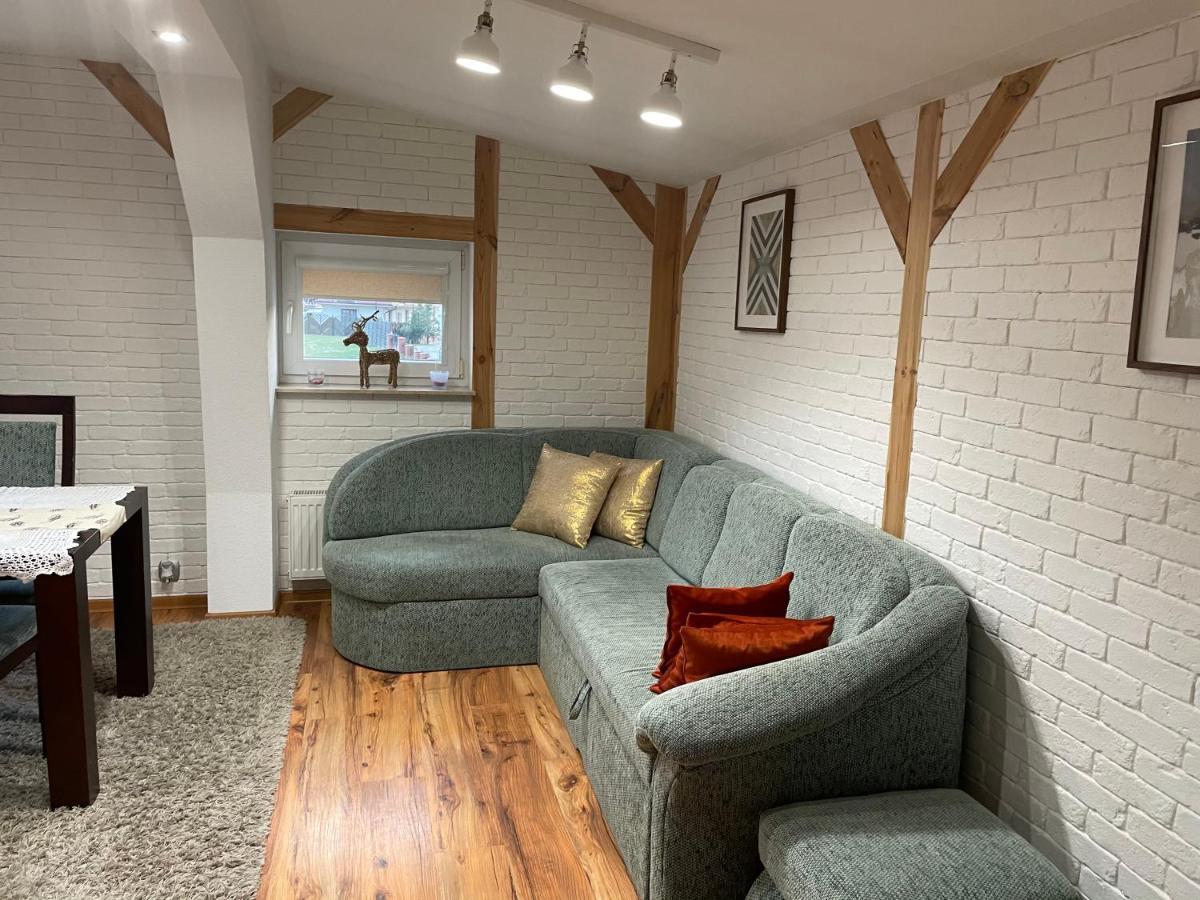 Apartament Przy Ulicy Zaruskiego Blisko Plazy Ustka Exteriör bild