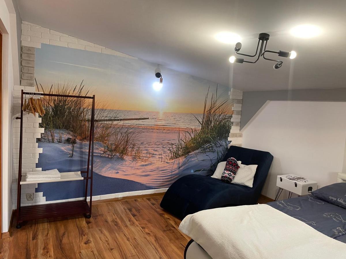 Apartament Przy Ulicy Zaruskiego Blisko Plazy Ustka Exteriör bild