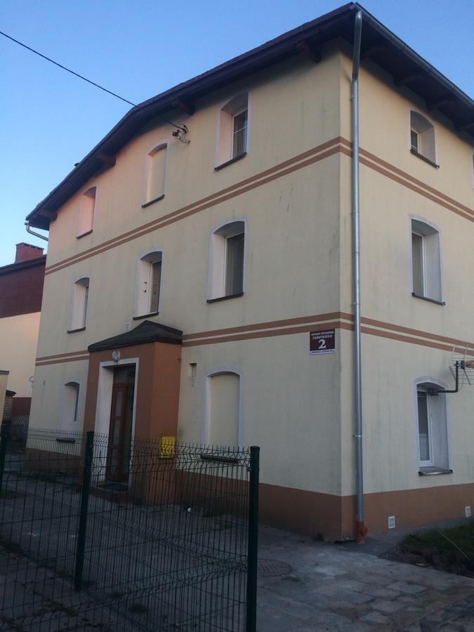 Apartament Przy Ulicy Zaruskiego Blisko Plazy Ustka Exteriör bild